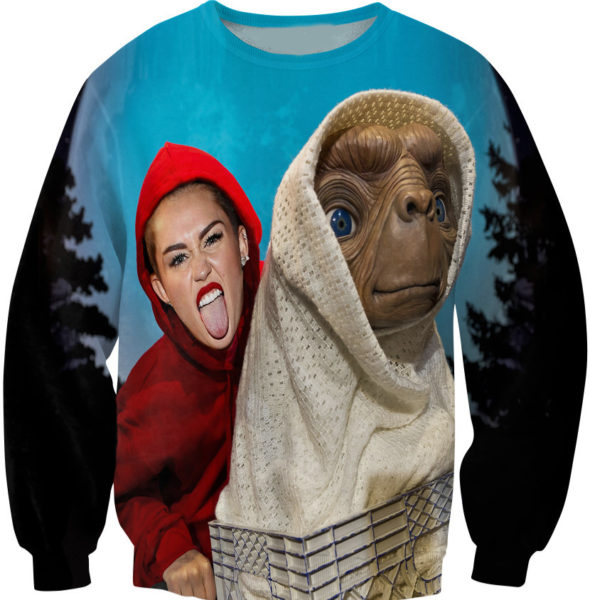 Miley & ET_Sweatshirt_Mockup_1024x10241